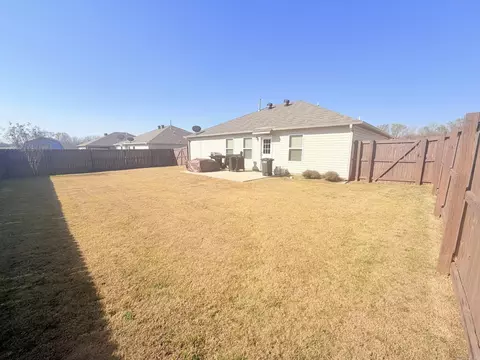 Exterior - 124 Harvest Dr, Beebe, AR 72012 photo 7 of 9