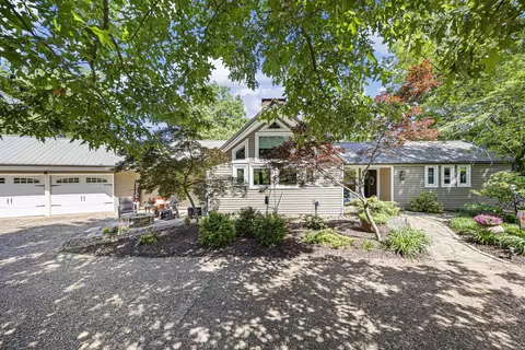 210 Hilltop Dr, Russellville, AR 72802