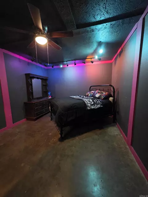 Bedroom - 3 Big Oak, Conway, AR 72032 photo 4 of 6