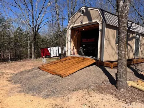 Exterior - 196 Blackjack Rd, Greenbrier, AR 72058 photo 5 of 6