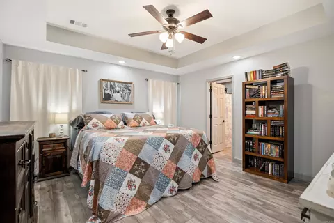 Bedroom - 248 Quincy Cir, Trumann, AR 72472 photo 1 of 3