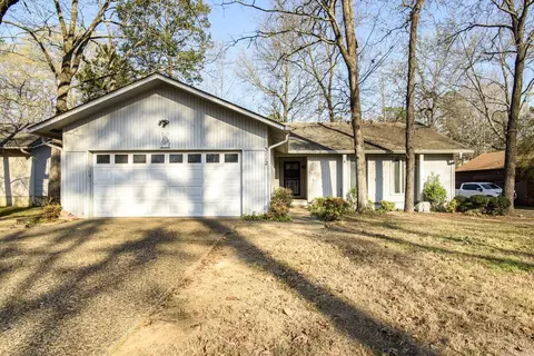 3112 Valley Park Dr, Little Rock, AR 72212