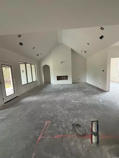 Living - 718 Grand Valley Loop, Austin, AR 72007 photo 1 of 1
