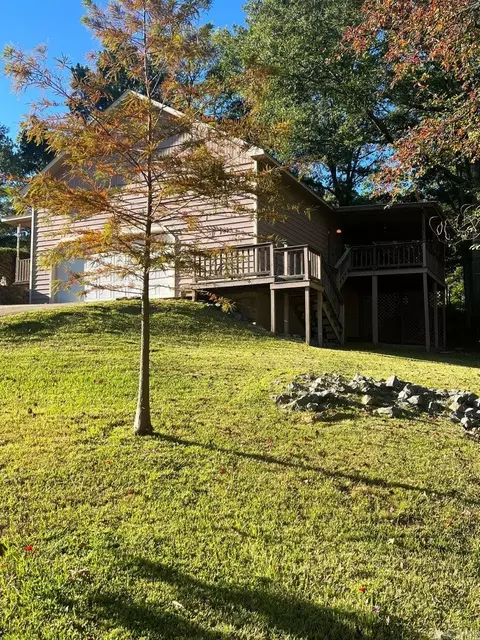 1918 Doris Dr, Benton, AR 72019 photo 2