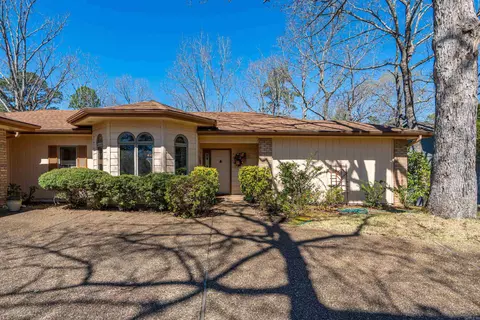 36 Encantado Way, Hot Springs Village, AR 71909
