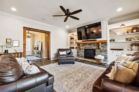 Living - 3506 Brock Rd, Alexander, AR 72002 photo 4 of 4