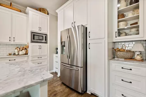 Kitchen - 3506 Brock Rd, Alexander, AR 72002 photo 4 of 5