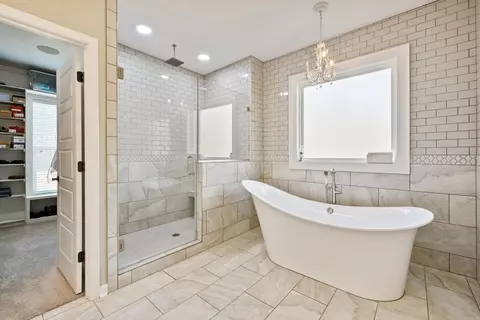 Bath - 3506 Brock Rd, Alexander, AR 72002 photo 3 of 6