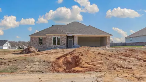 132 Raymond Dr, Paragould, AR 72450