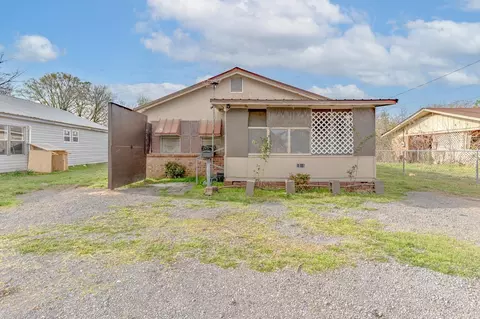 1816 Eubanks St, Newport, AR 72112