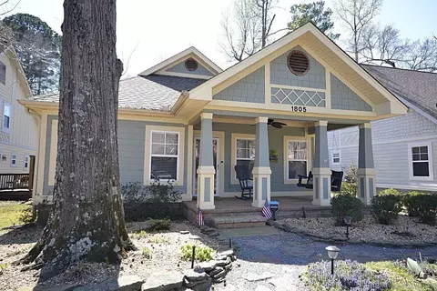1805 Stagecoach Vlg, Little Rock, AR 72210
