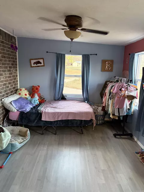 Bedroom - 314 N Cedar St, Salem, AR 72576 photo 5 of 6