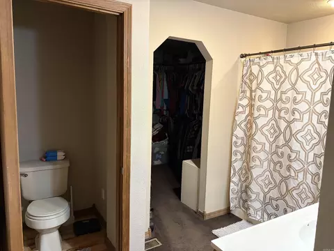 Bath - 314 N Cedar St, Salem, AR 72576 photo 3 of 5