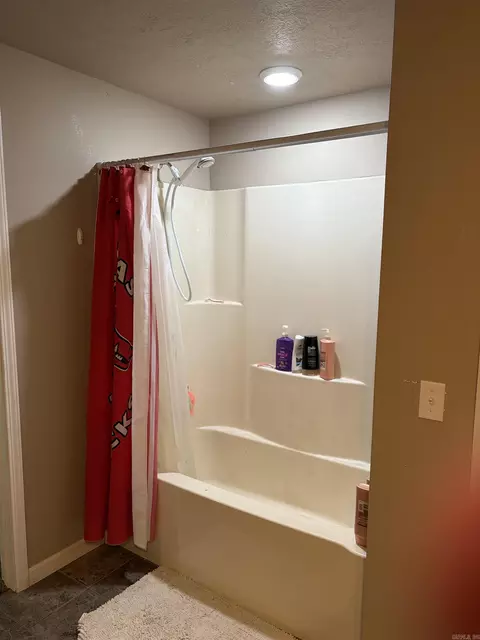 Bath - 314 N Cedar St, Salem, AR 72576 photo 1 of 5