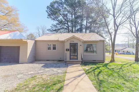 2104 Hampton, Jonesboro, AR 72401