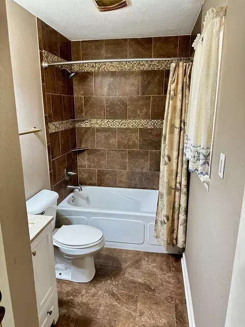 8221 Shannon Rd, Pine Bluff, AR 71603 photo 7