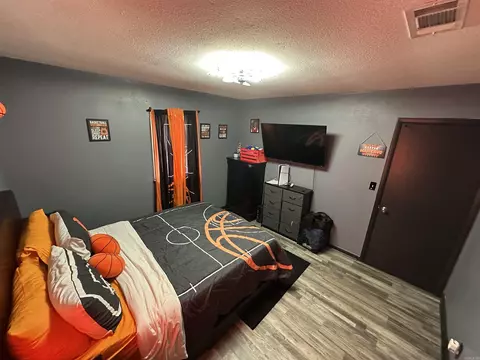 Bedroom - 2707 Colonial Ave, Pine Bluff, AR 71601 photo 3 of 7