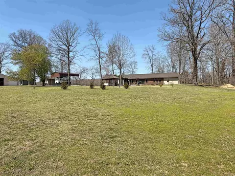 Exterior - 812 Pitard Loop, Mountain View, AR 72560 photo 12 of 12