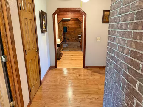 Entry Way - 812 Pitard Loop, Mountain View, AR 72560 photo 1 of 2