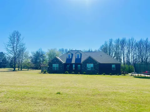 3 Dejarnett Rd, Greenbrier, AR 72058