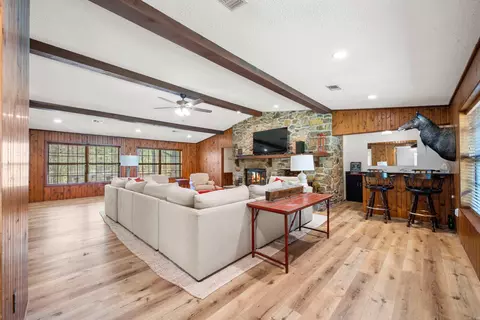 Living - 43 Memory Layne, Mount Ida, AR 71957 photo 1 of 6