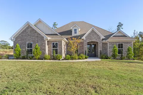208 Middleton Pl, Benton, AR 72019
