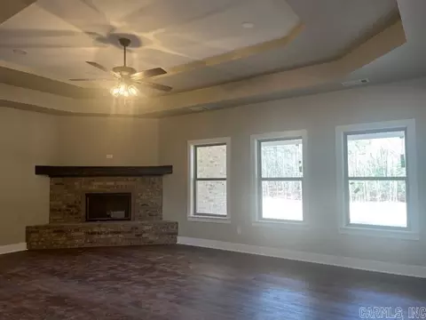 Living - 9635 Perry Rd, Bauxite, AR 72011 photo 2 of 5