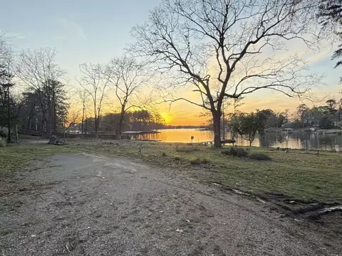 192 Rivers Dr, Hot Springs, AR 71913