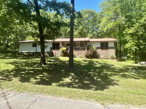 120 King Arthur Dr, Fairfield Bay, AR 72088