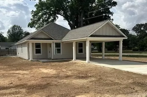 817 N Harrell St, Wynne, AR 72396