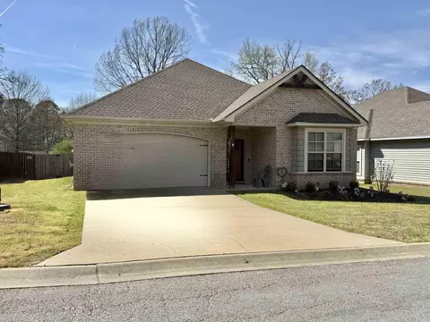 Exterior - 3161 Haley Ct, Benton, AR 72019 photo 1 of 6