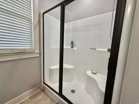Bath - 3161 Haley Ct, Benton, AR 72019 photo 3 of 3