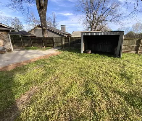 Exterior - 3006 Riverside Dr, Pine Bluff, AR 71602 photo 5 of 6