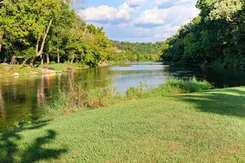 620 Riverview Dr, Mammoth Spring, AR 72554 photo 16