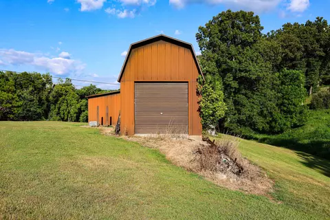 620 Riverview Dr, Mammoth Spring, AR 72554 photo 7