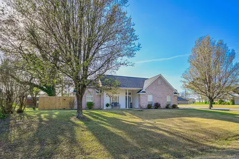 2501 Michelle Dr, Mena, AR 71953