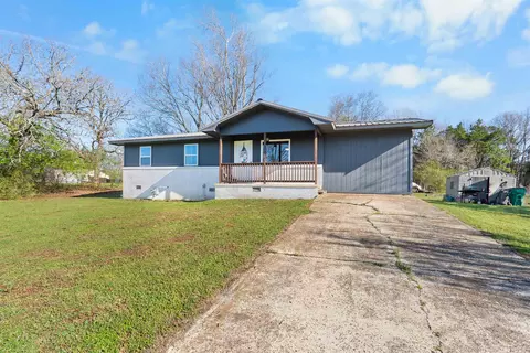 613 E 1st St, Calico Rock, AR 72519