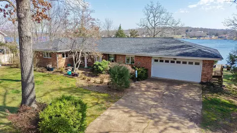 506 Victoria Dr, Horseshoe Bend, AR 72512