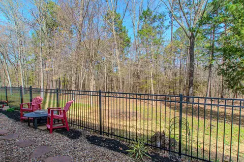 Exterior - 511 Cobblestone Dr, Cabot, AR 72023 photo 9 of 15
