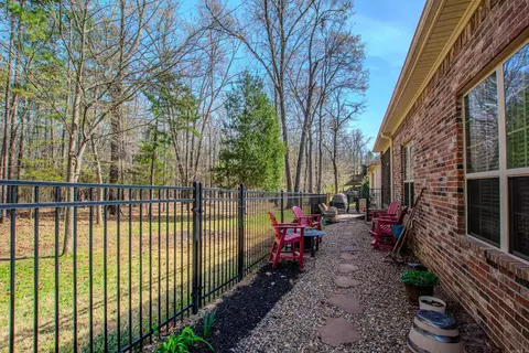 Exterior - 511 Cobblestone Dr, Cabot, AR 72023 photo 10 of 15