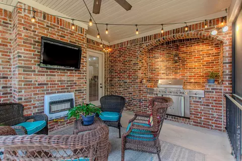 Exterior - 511 Cobblestone Dr, Cabot, AR 72023 photo 7 of 15