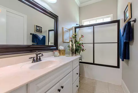 Bath - 511 Cobblestone Dr, Cabot, AR 72023 photo 4 of 6