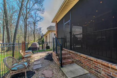 Exterior - 511 Cobblestone Dr, Cabot, AR 72023 photo 12 of 15