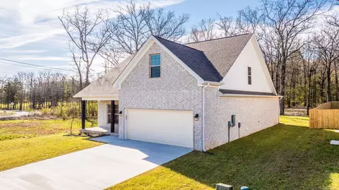 Exterior - 1275 Acuff Ln, Conway, AR 72034 photo 4 of 12