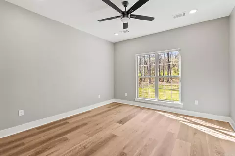 Bedroom - 1275 Acuff Ln, Conway, AR 72034 photo 2 of 9