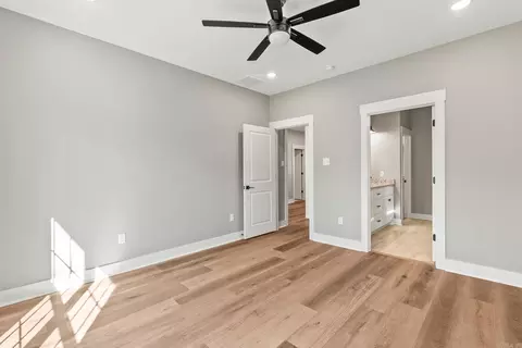 Bedroom - 1275 Acuff Ln, Conway, AR 72034 photo 3 of 9