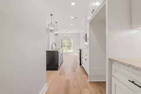 Entry Way - 1275 Acuff Ln, Conway, AR 72034 photo 5 of 7
