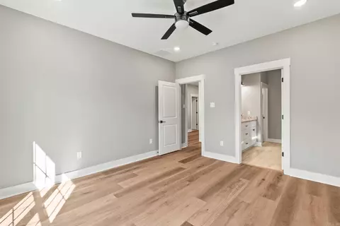 Bedroom - 1275 Acuff Ln, Conway, AR 72034 photo 3 of 9