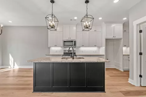 Kitchen - 1275 Acuff Ln, Conway, AR 72034 photo 1 of 3