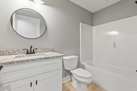 Bath - 1275 Acuff Ln, Conway, AR 72034 photo 5 of 5